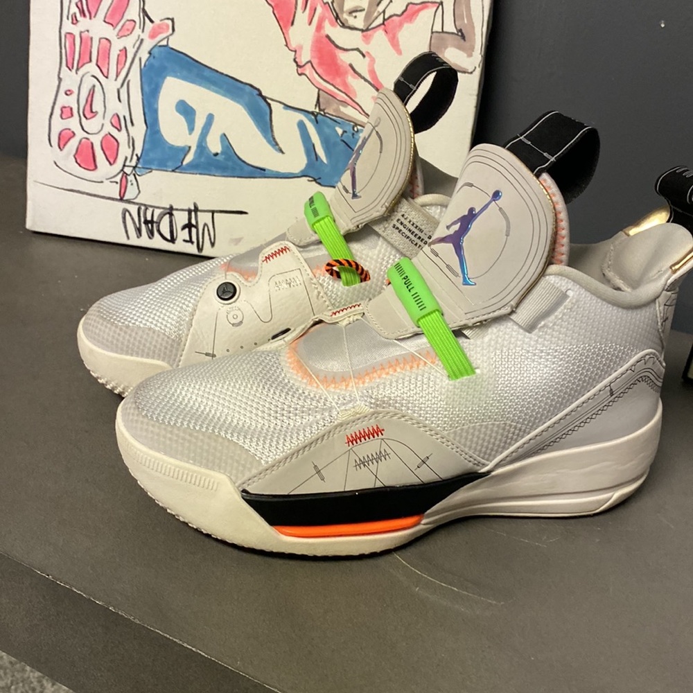 Jordan shoes size girls 4 - Picture 6 of 6